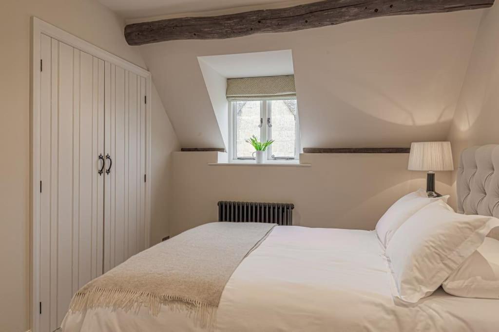East Barn Cottage - Refurbished Barn Conversion! Weston Subedge Esterno foto