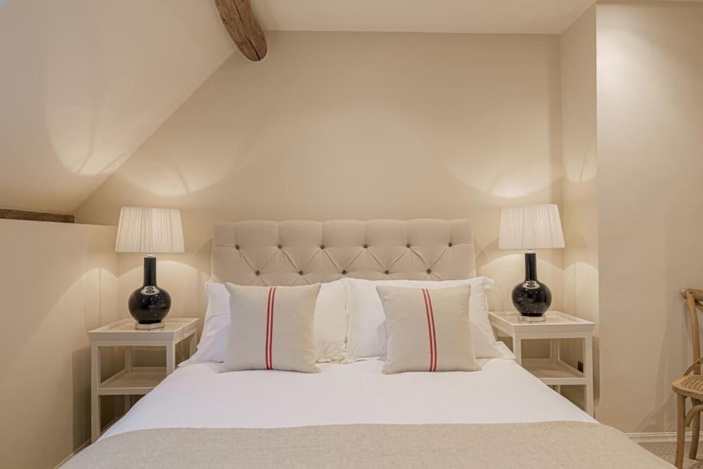 East Barn Cottage - Refurbished Barn Conversion! Weston Subedge Esterno foto