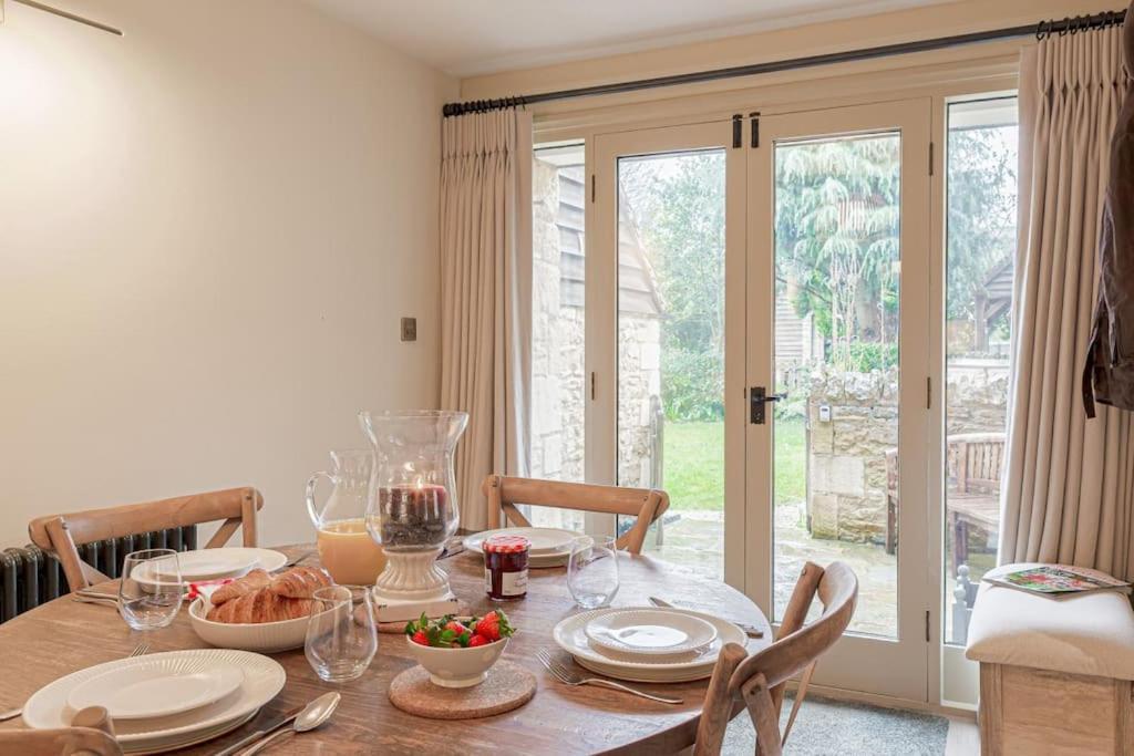 East Barn Cottage - Refurbished Barn Conversion! Weston Subedge Esterno foto