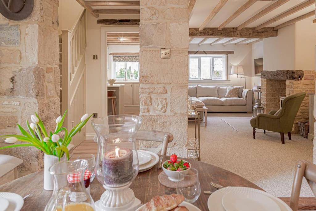 East Barn Cottage - Refurbished Barn Conversion! Weston Subedge Esterno foto
