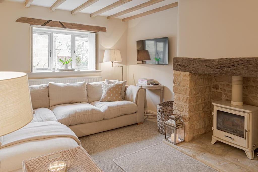 East Barn Cottage - Refurbished Barn Conversion! Weston Subedge Esterno foto