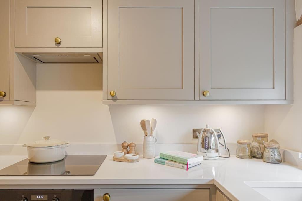 East Barn Cottage - Refurbished Barn Conversion! Weston Subedge Esterno foto